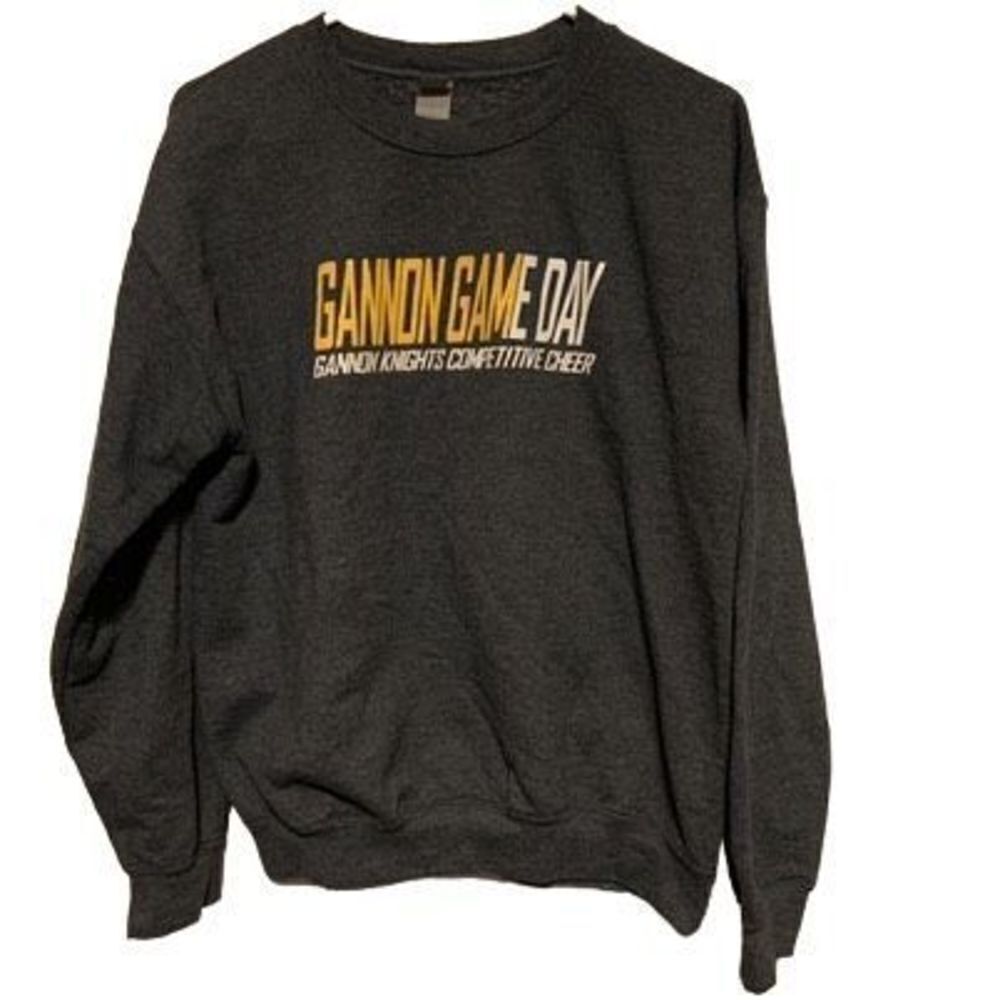 Gannon Knights Competitive Cheer Size Medium Crewneck Sweatshirt